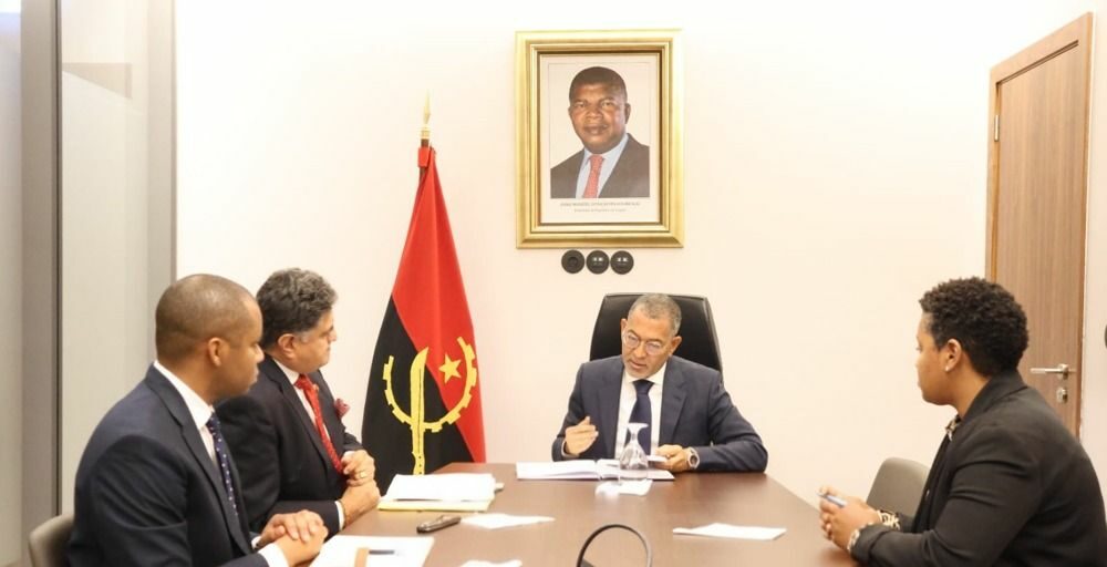 Angola e Reino Unido alinham reforço para cooperação nos minerais críticos e sector energético